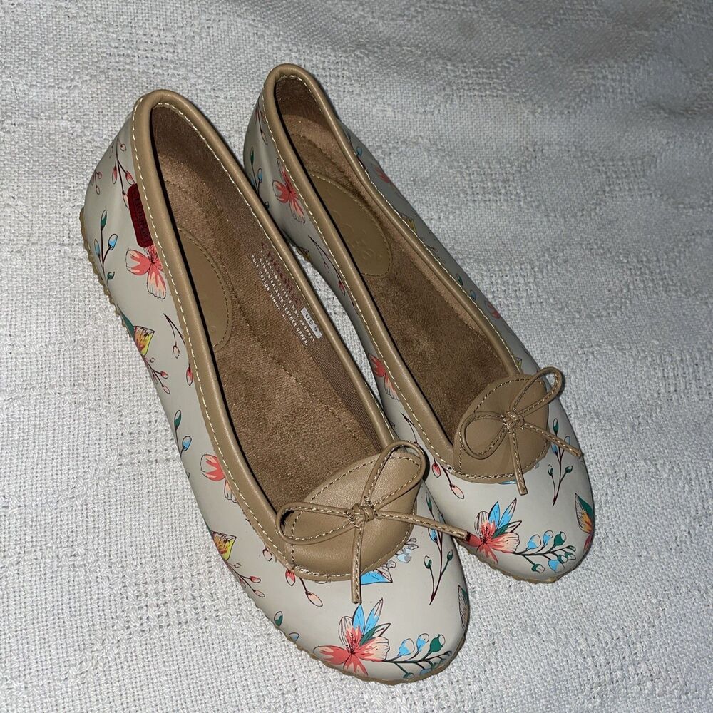 Chooka Women’s Rain Shoes Size 9 M Beige Floral Outdoors Weather Comfort